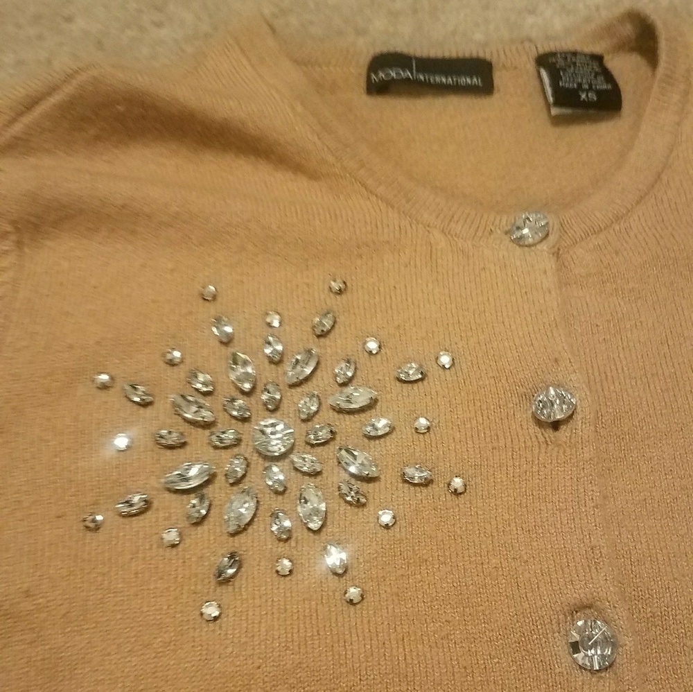 🤎Cute Tan & Rhinestone Cardigan - Picture 3 of 7